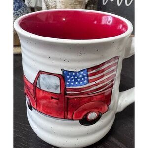 The Land That I Love Red Truck & American Flag Ceramic‎ Mug